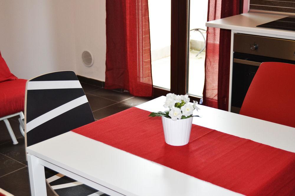 Residence Casabella Рим Екстериор снимка